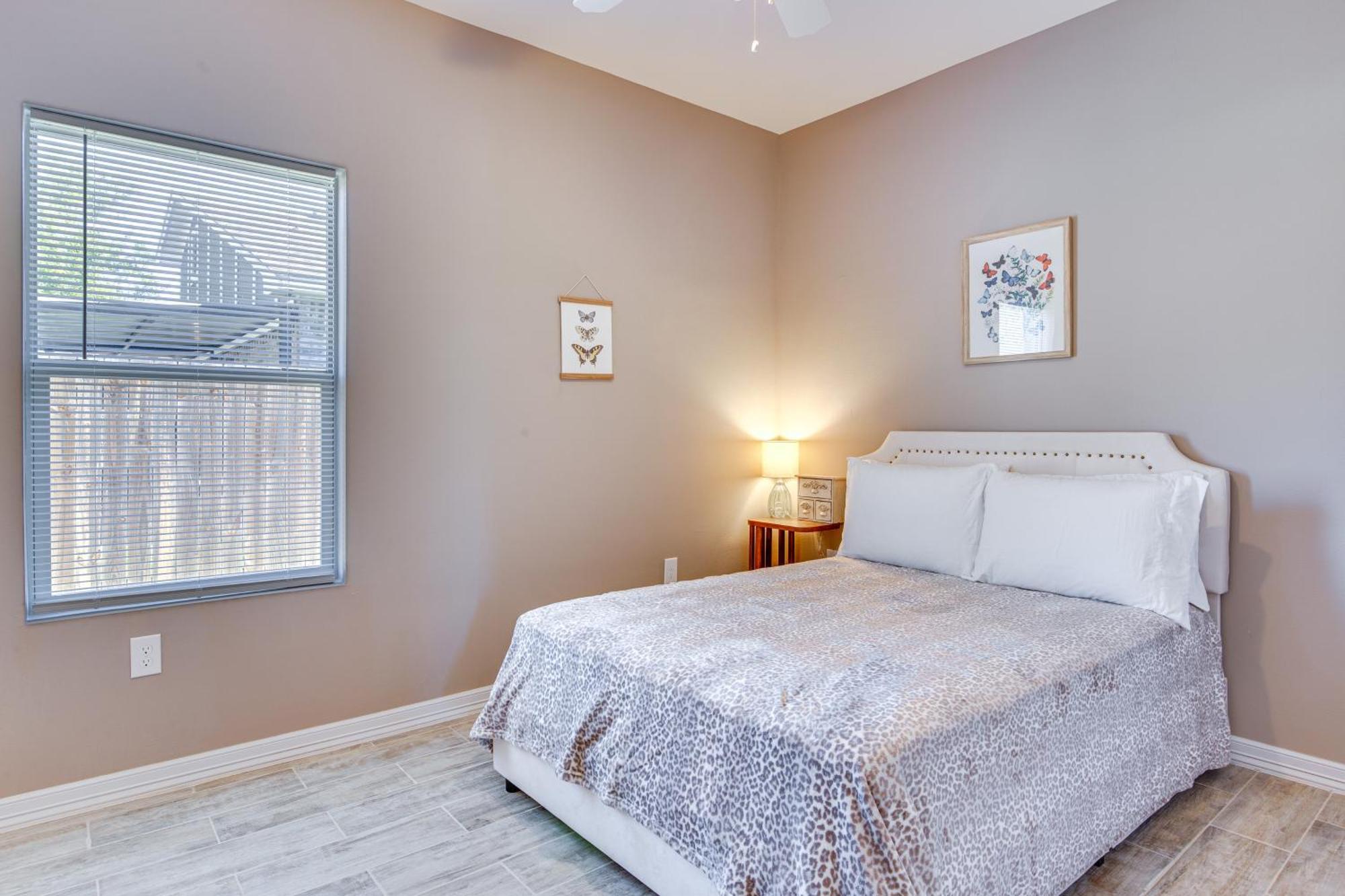 Pet-Friendly Brownsville Apartment With Yard! エクステリア 写真