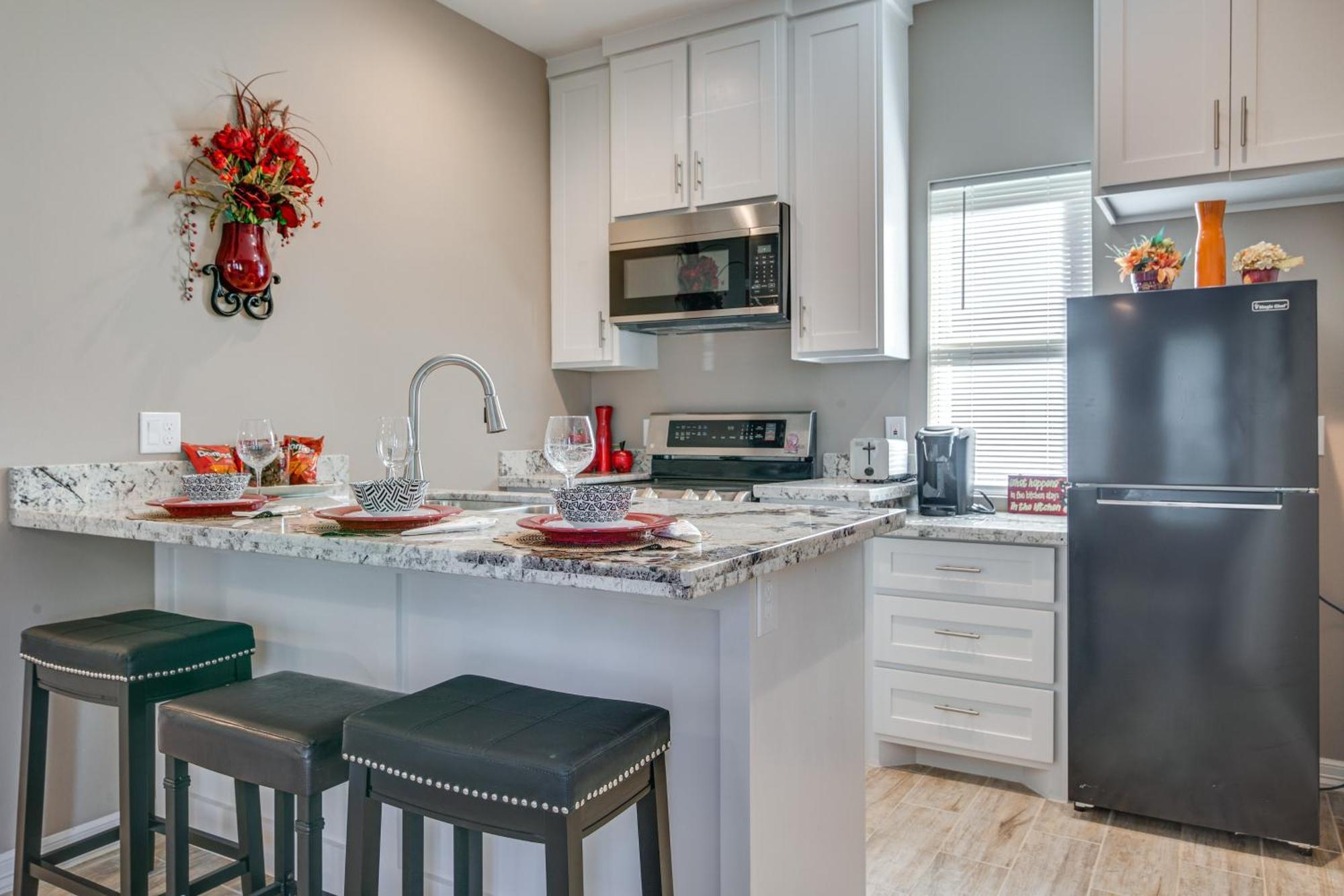 Pet-Friendly Brownsville Apartment With Yard! エクステリア 写真
