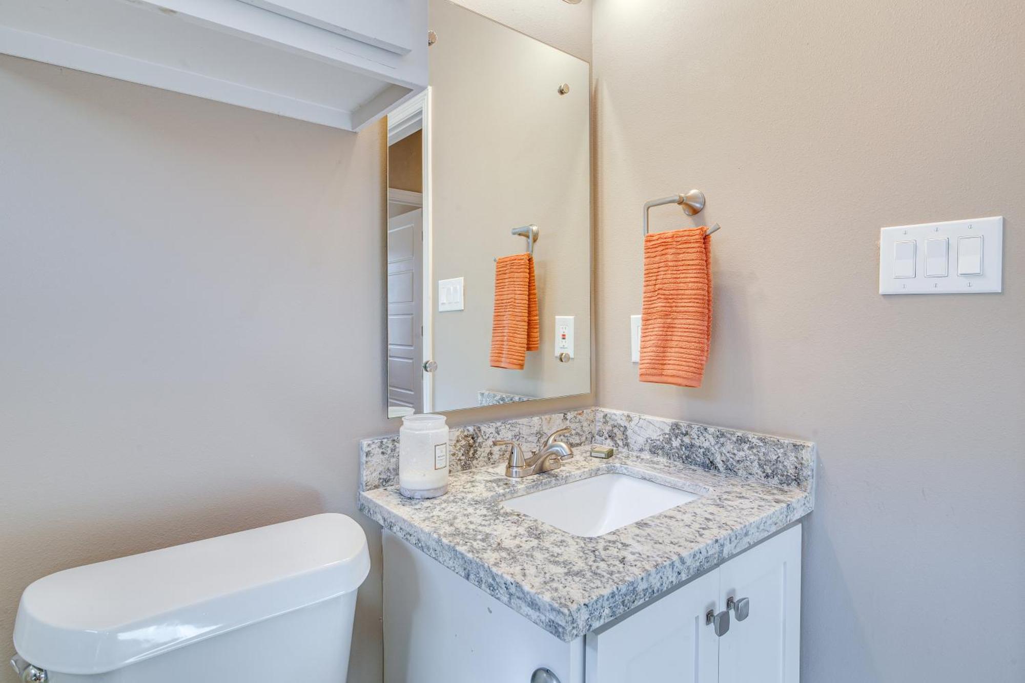 Pet-Friendly Brownsville Apartment With Yard! エクステリア 写真